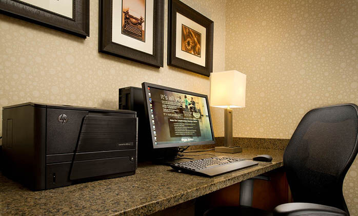Drury Plaza Hotel Valdosta Bagian luar foto